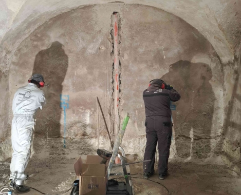 Blocco acqua e guaina esterna - Lavarone TN iniezioni resina muro perimetrale